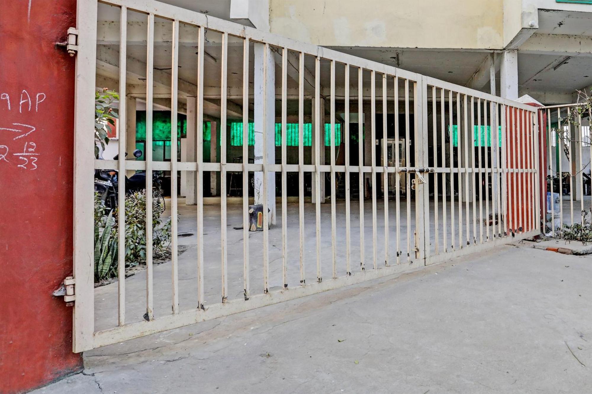 Oyo Home Green View Appartments Beās المظهر الخارجي الصورة